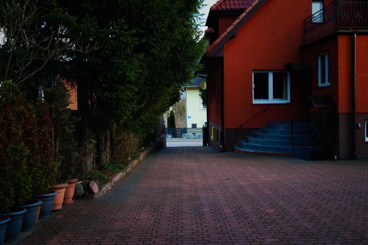 Bed and Breakfast E&M Mikołajki Exterior foto