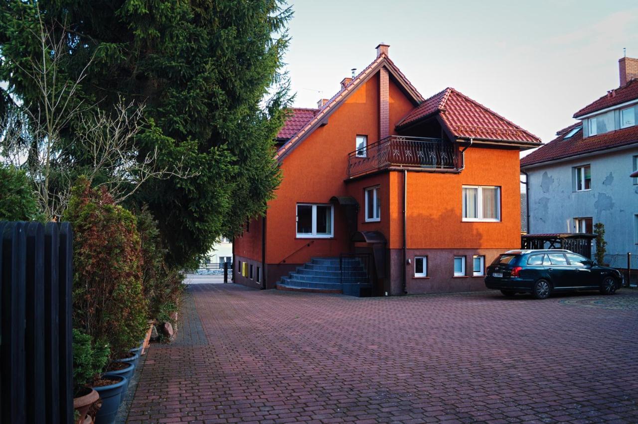 Bed and Breakfast E&M Mikołajki Exterior foto