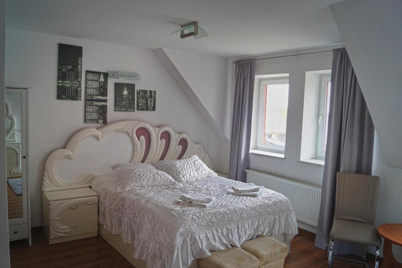 Bed and Breakfast E&M Mikołajki Exterior foto
